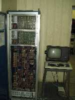 Primer razdelilne omare za terminale za PDP...