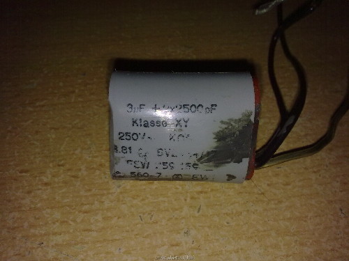 21102010222.jpg