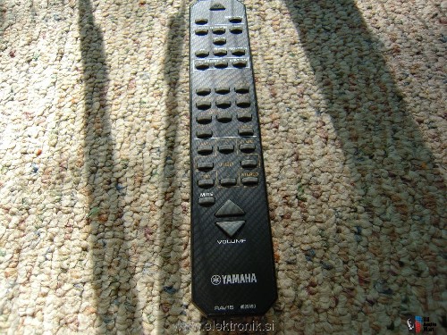 762360-yamaha_rav15_remote_control_for_yamaha_receivers.jpg