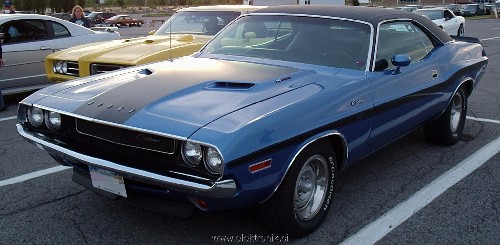 '70_Dodge_Challenger_(Les_chauds_vendredis_'10).jpg