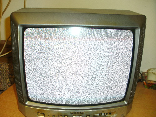 aiwa 35cm spredaj.JPG