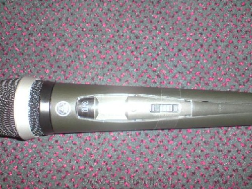 AKG HT 450b.JPG