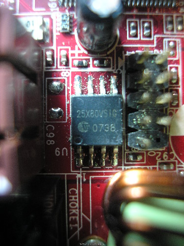 BIOS_Chip_oznaka.JPG