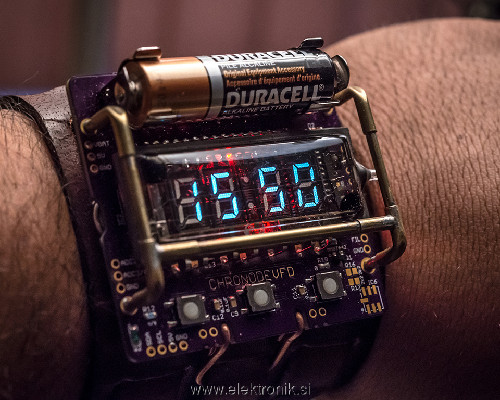 chronodevfd-steampunk-watch-by-J.-M.-De-Cristofaro.jpg