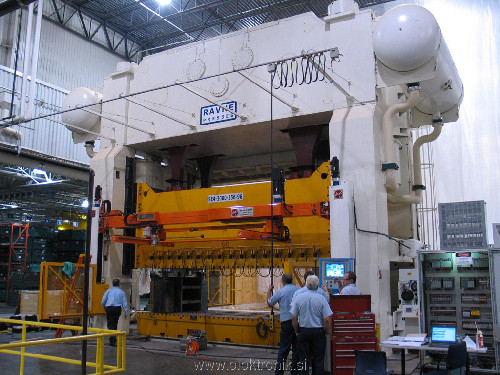 Display 053.jpg