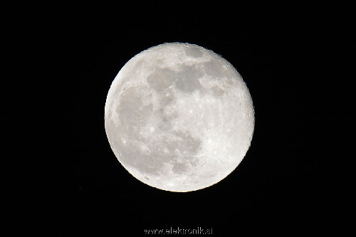 DSC_3332r.jpg