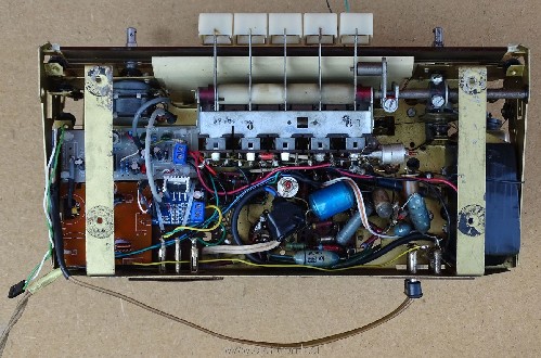 grundig_95gw_fm_16.jpg