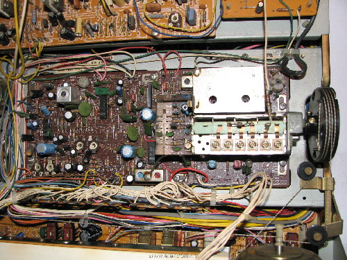 Hitachi SR-903 - 4.jpg