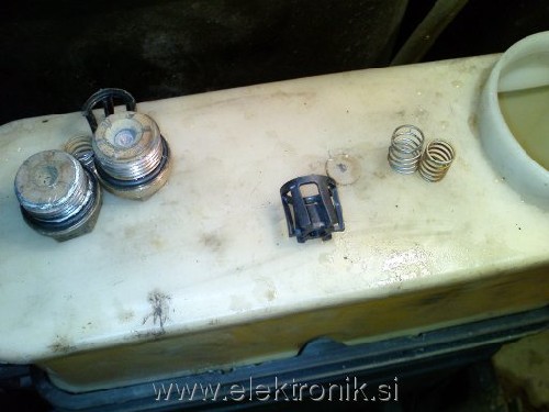 img005.jpg