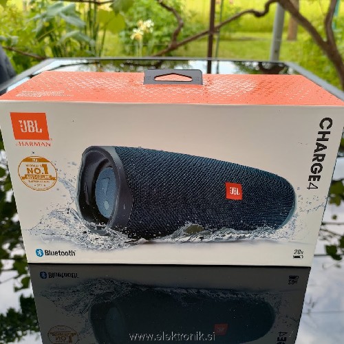 JBL CHARGE4 (4).jpg