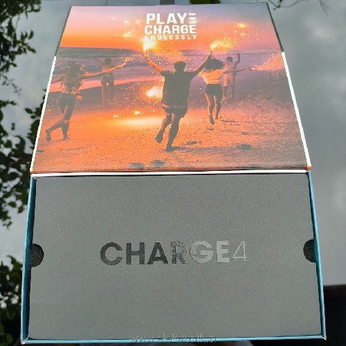 JBL CHARGE4 (5).jpg