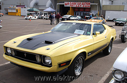 la-hy-classic1970mustangmac.jpg