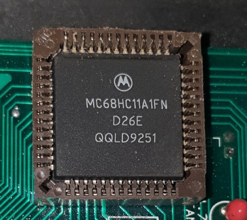 MC68HC11A1FN.jpg