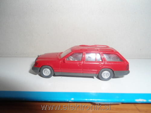 mercedes.JPG