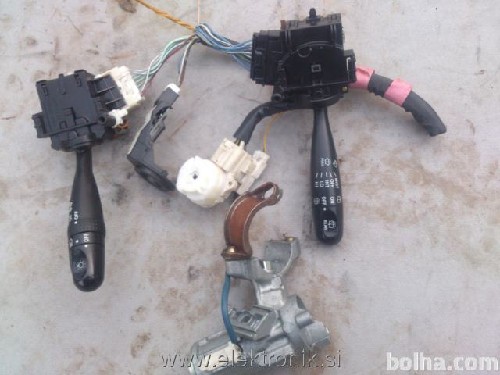 obvolnske_yaris_bolha.jpg