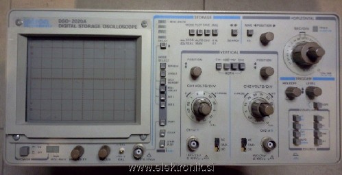 osciloskop-intron-dso-2020a.jpg