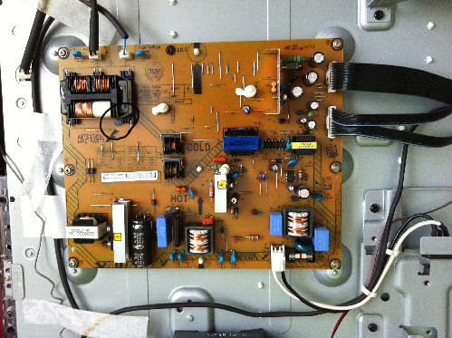 Philips 37PFL5604H okvara 2.JPG