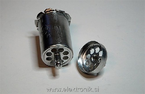 r57.jpg