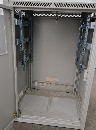 rack omara2.jpg