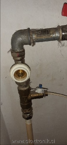 ResizerImage361X781.jpg
