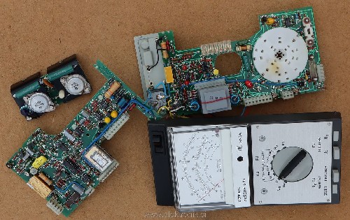 revitester_iskra_0100_18.jpg