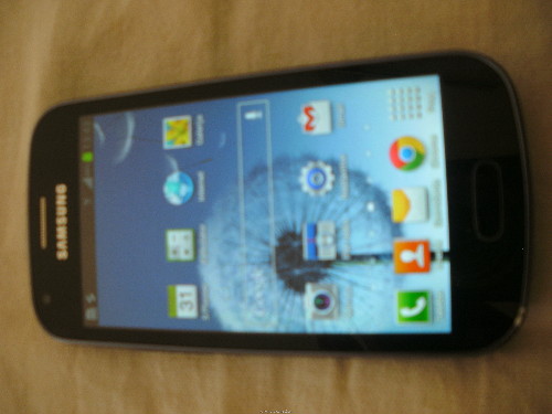 Samsung GT-S7560.JPG