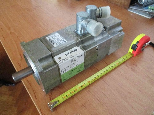 servo1.jpg
