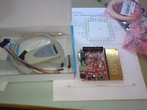 STM32F103_st-link.jpg