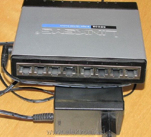Switch LINKSYS.jpg