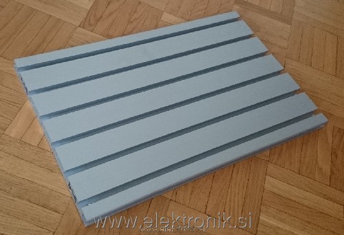 t_cnc_mini_vpenjalna_mizica_578.jpg