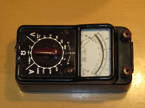 US3a - INSTRUMENT.JPG