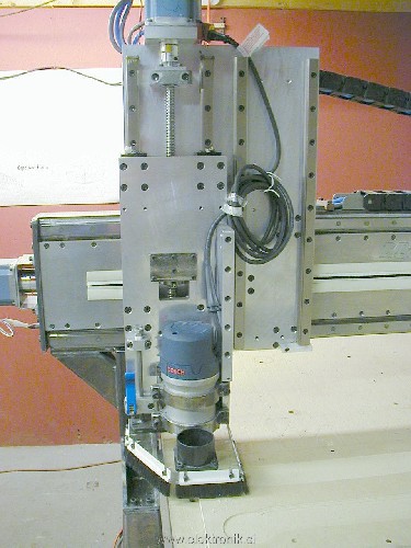 z_axis_whole1lg.jpg